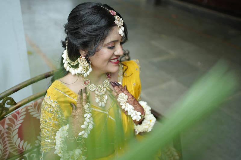 Rohini set (Marron Patola with Bottal green bandhej)