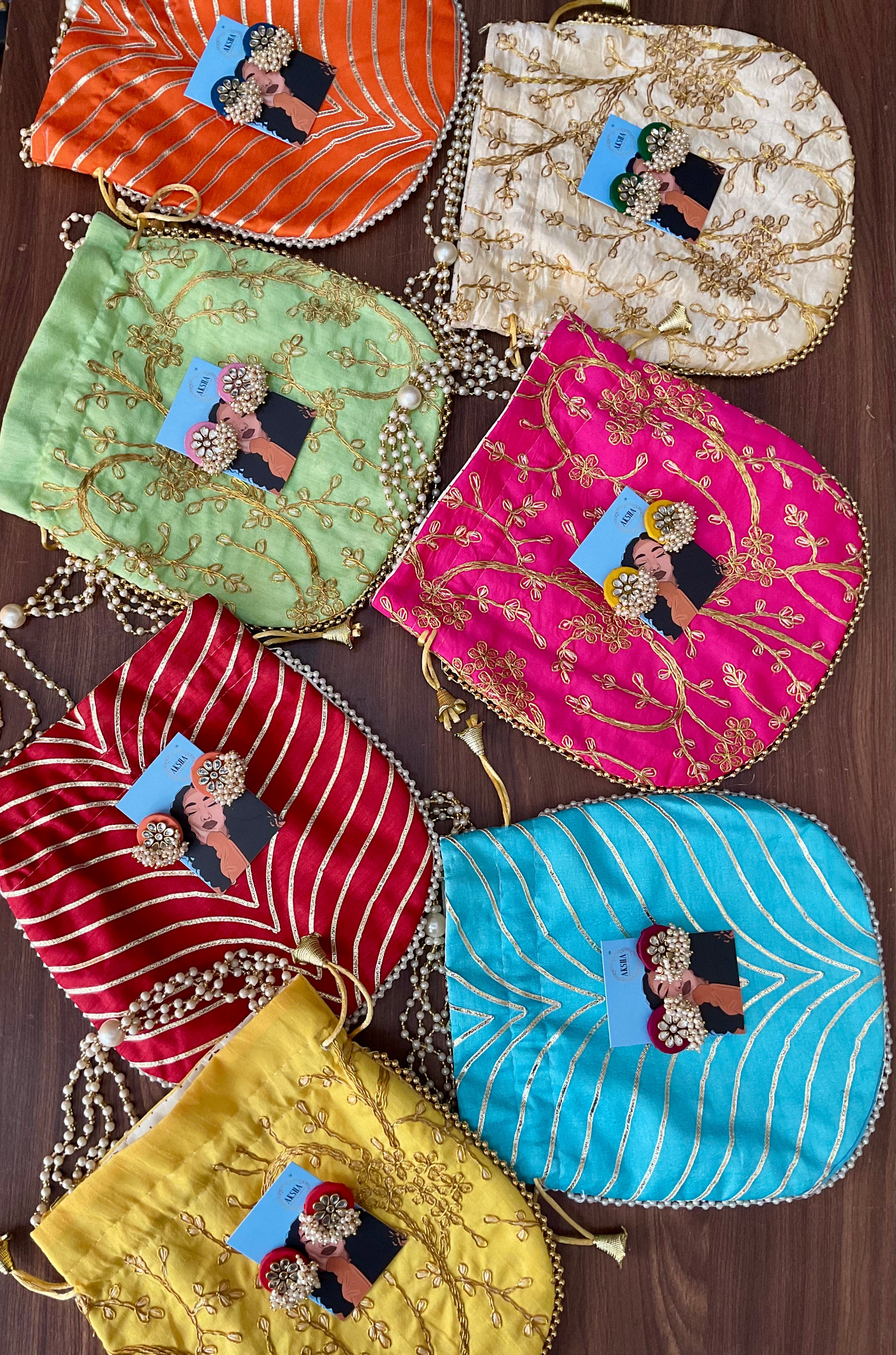 Hamper (potlibag & stud earrings)