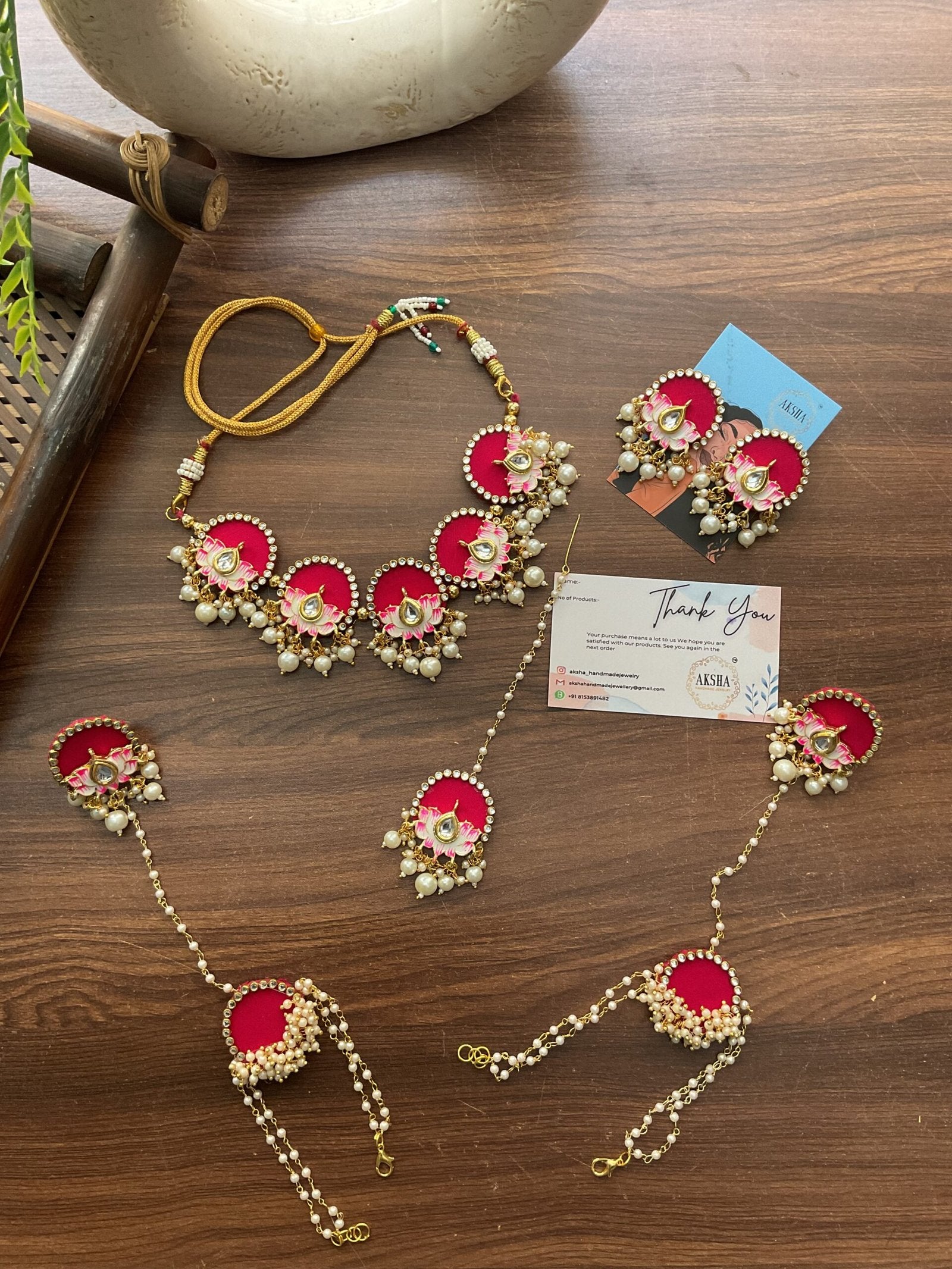 Samiksha Nacklace set (Rani pink)