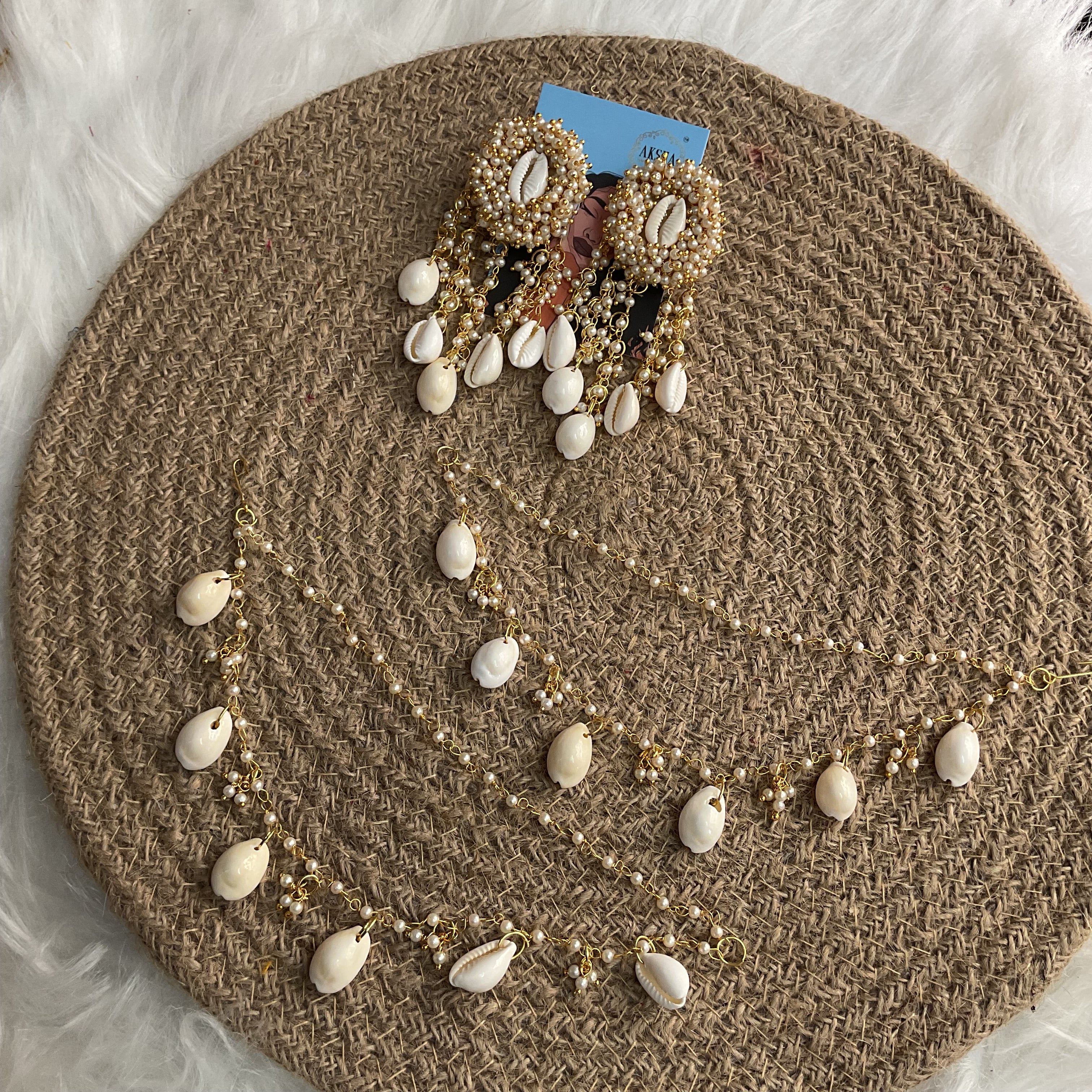 Saira Earrings