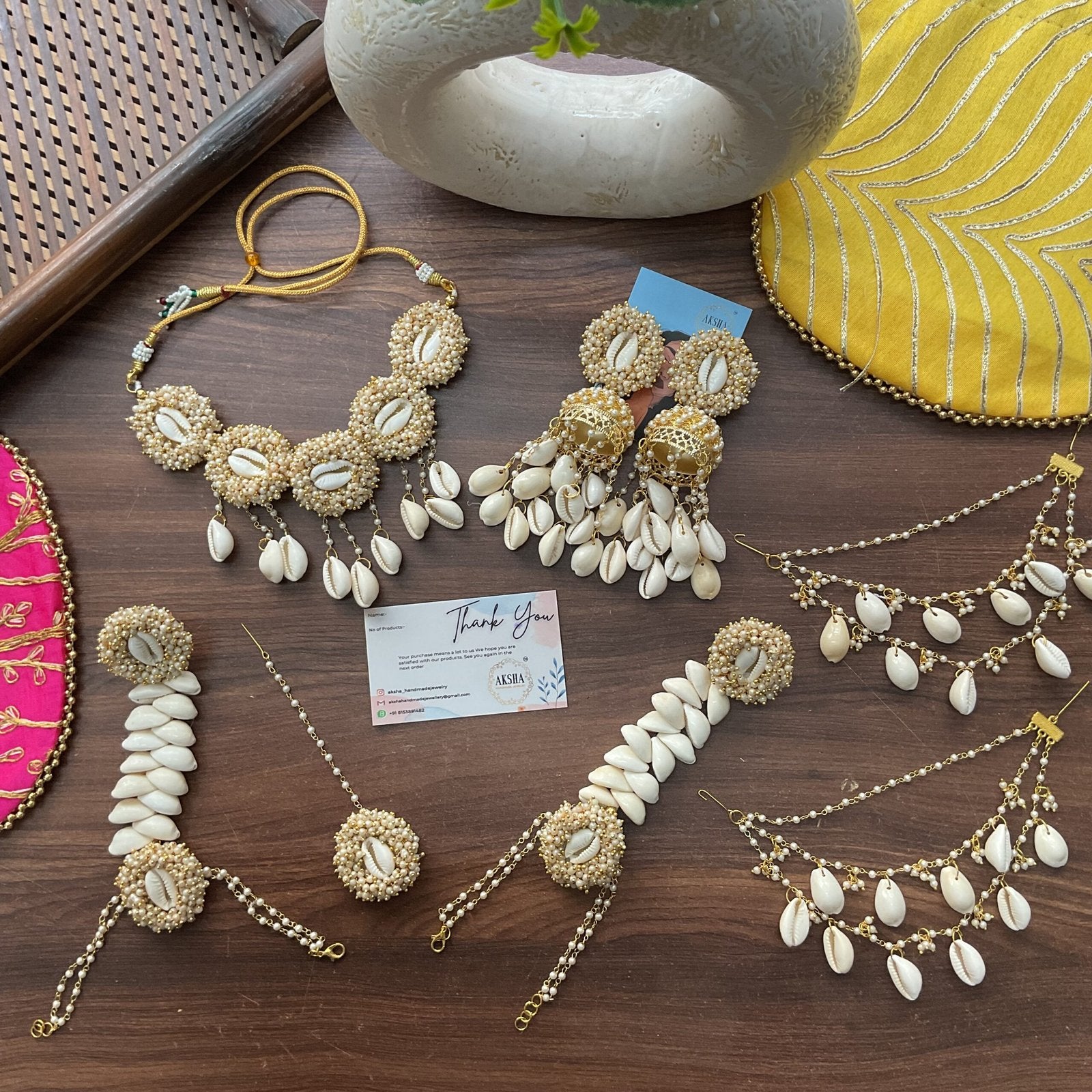 Srishti set