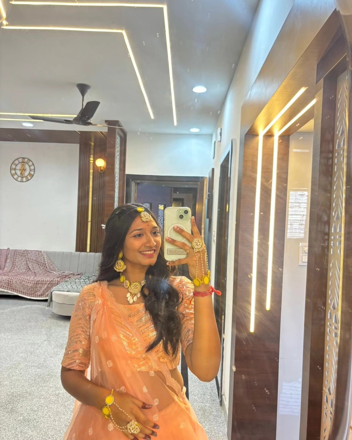 Kanika set (Yellow )